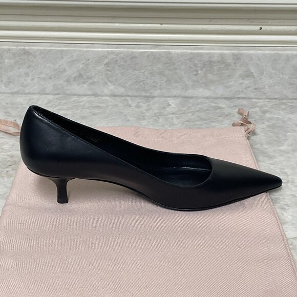 Stuart Weitzman Kitten Heels Pumps 6B Black Smooth Leather Pointed Toe Shoes - Picture 7 of 14